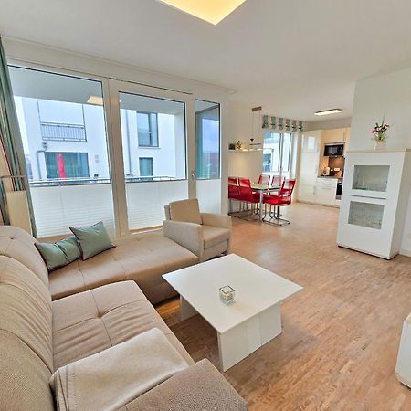 Strandvillen Binz - Ferienwohnung Mit 1 Schlafzimmer Und Balkon Dr-421 Esterno foto